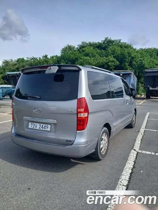 Hyundai Starex 2010 2.5 автомат (гидро), миниатюра 5
