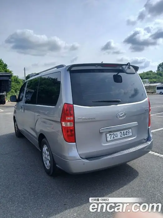 Hyundai Starex 2010 2.5 автомат (гидро), миниатюра 6