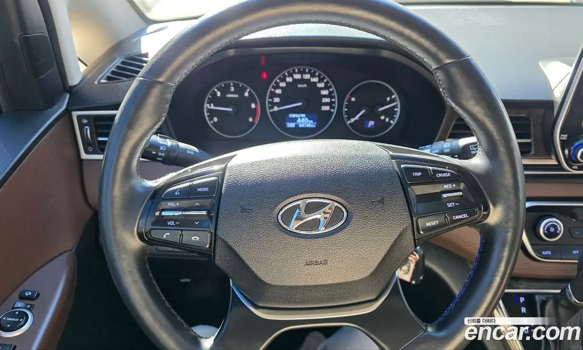 Hyundai Starex 2018 2.5 автомат (гидро), фото 17