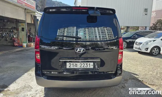 Hyundai Starex 2018 2.5 автомат (гидро), миниатюра 4