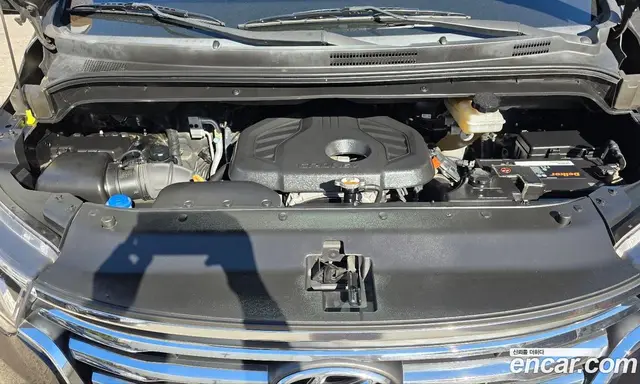 Hyundai Starex 2018 2.5 автомат (гидро), миниатюра 6