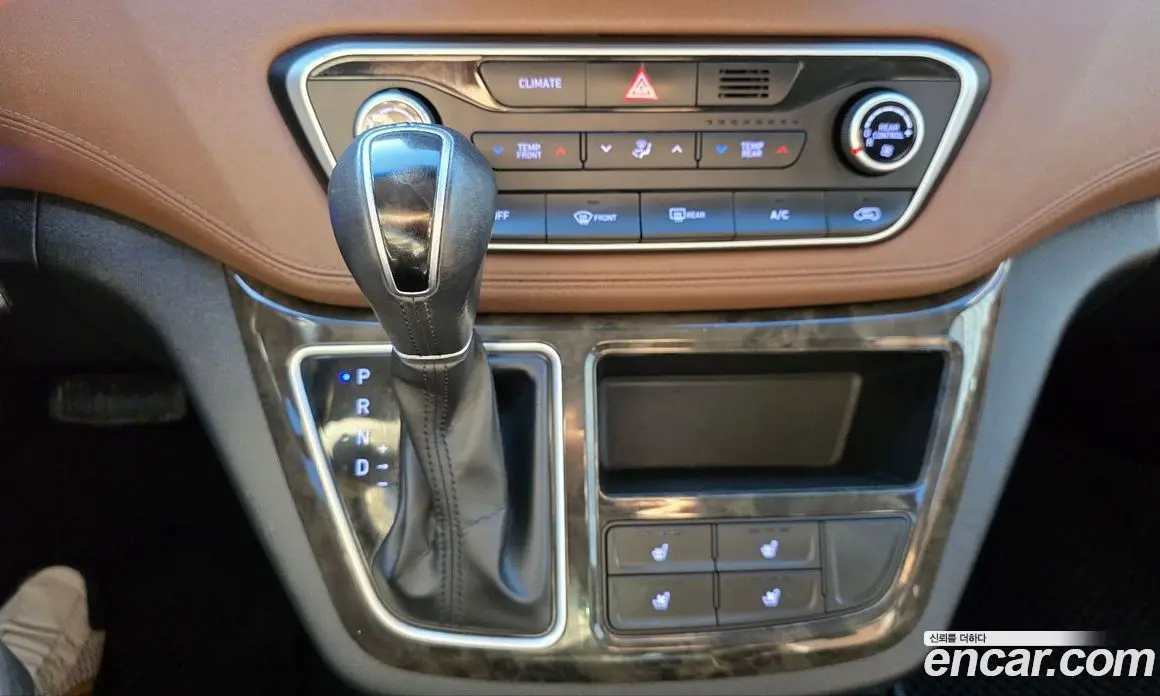 Hyundai Starex 2018 2.5 автомат (гидро), фото 9