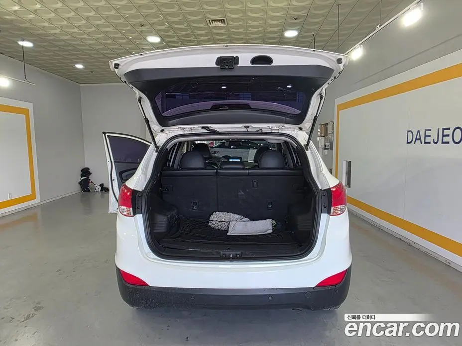 Hyundai Tucson 2011 2.0 автомат (гидро), фото 19 Hyundai Tucson 2011 2.0 автомат (гидро), фото 19