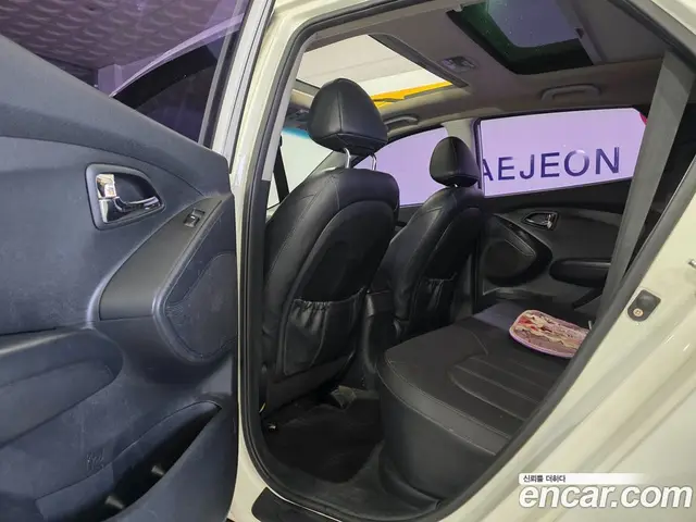 Hyundai Tucson 2011 2.0 автомат (гидро), миниатюра 8 Hyundai Tucson 2011 2.0 автомат (гидро), миниатюра 8