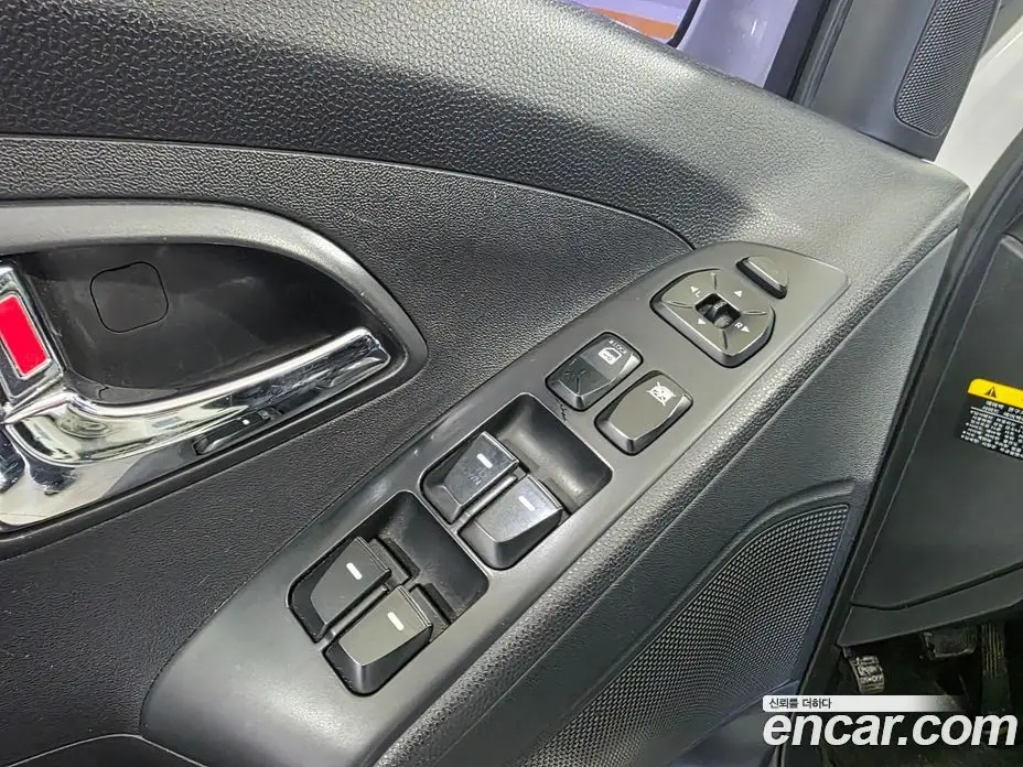 Hyundai Tucson 2011 2.0 автомат (гидро), фото 9 Hyundai Tucson 2011 2.0 автомат (гидро), фото 9