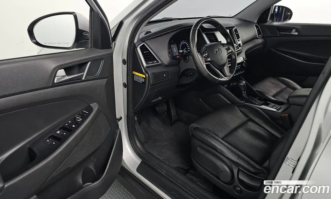 Hyundai Tucson 2017 1.7 автомат (гидро), фото 13