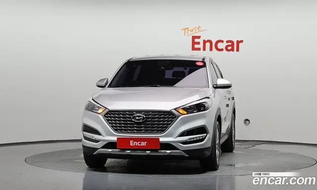 Hyundai Tucson 2017 1.7 автомат (гидро), миниатюра 3