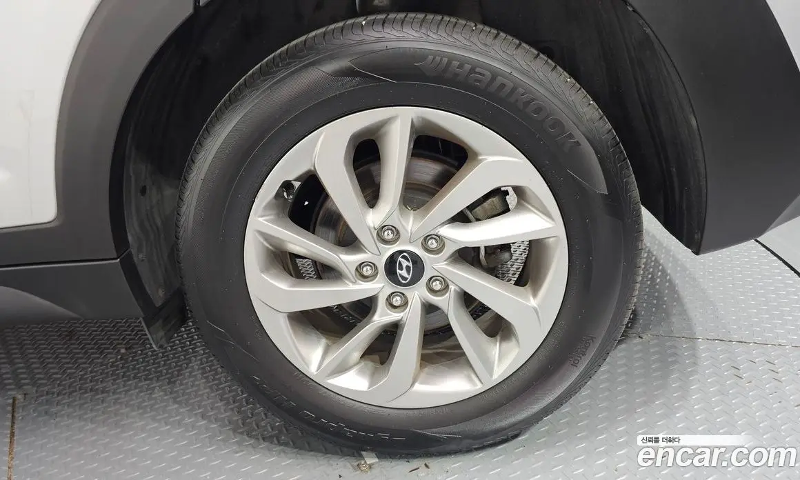 Hyundai Tucson 2017 1.7 автомат (гидро), фото 7