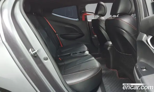 Hyundai Veloster 2018 1.6 автомат (гидро), миниатюра 12