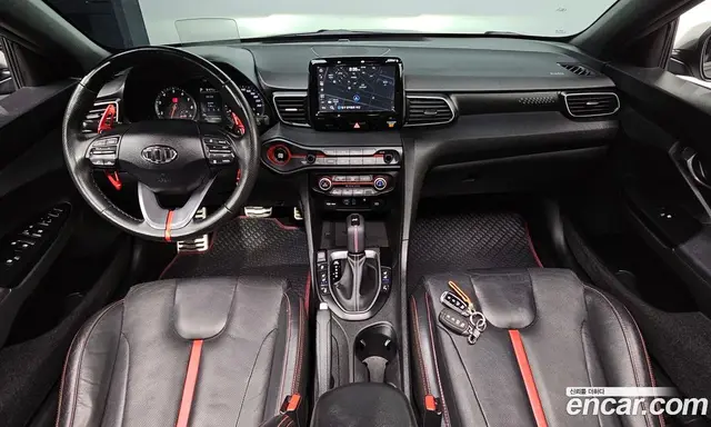 Hyundai Veloster 2018 1.6 автомат (гидро), миниатюра 7