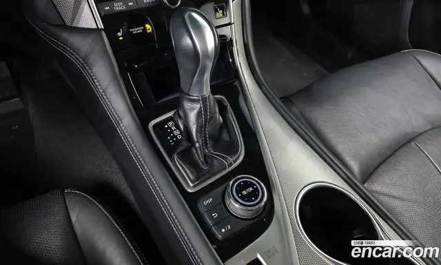 Infiniti Q50 2014 2.1 автомат (гидро), миниатюра 9