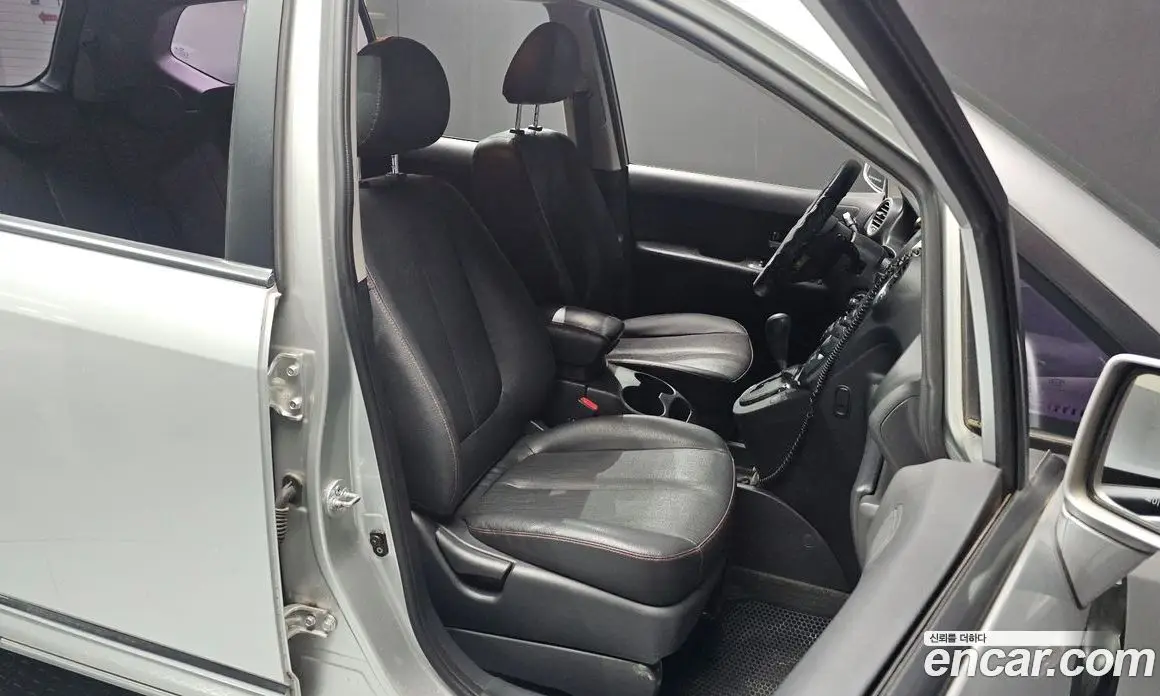 Kia Carens 2013 2.0 автомат (гидро), фото 11