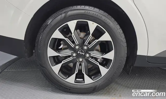 Kia Carnival 2021 2.2 автомат (гидро), миниатюра 5