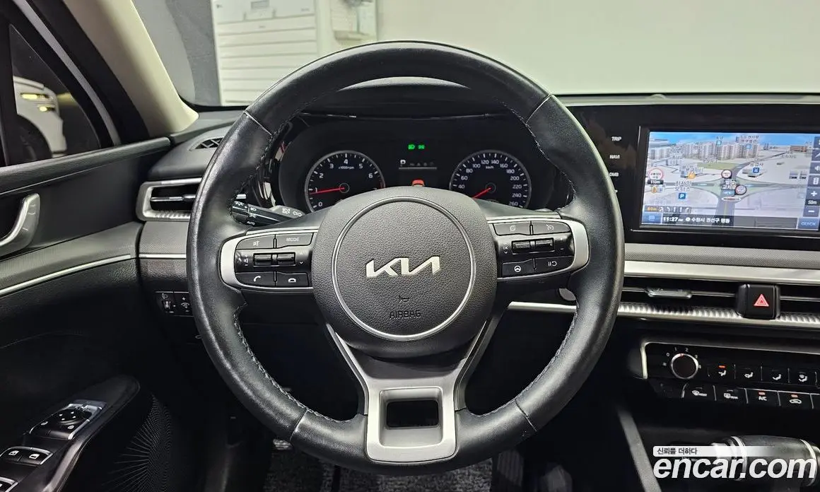 Kia K5 (Optima) 2023 2.0 автомат (гидро), фото 19