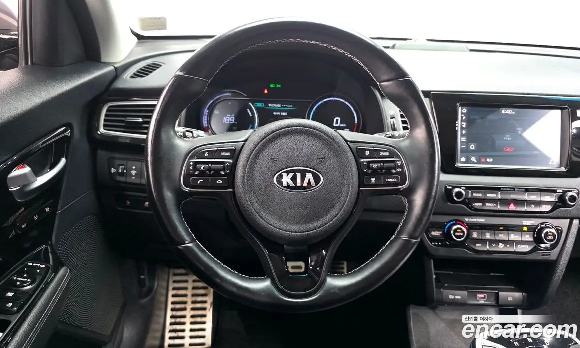 Kia Niro 2020 0.2 автомат (гидро), фото 12 Kia Niro 2020 0.2 автомат (гидро), фото 12
