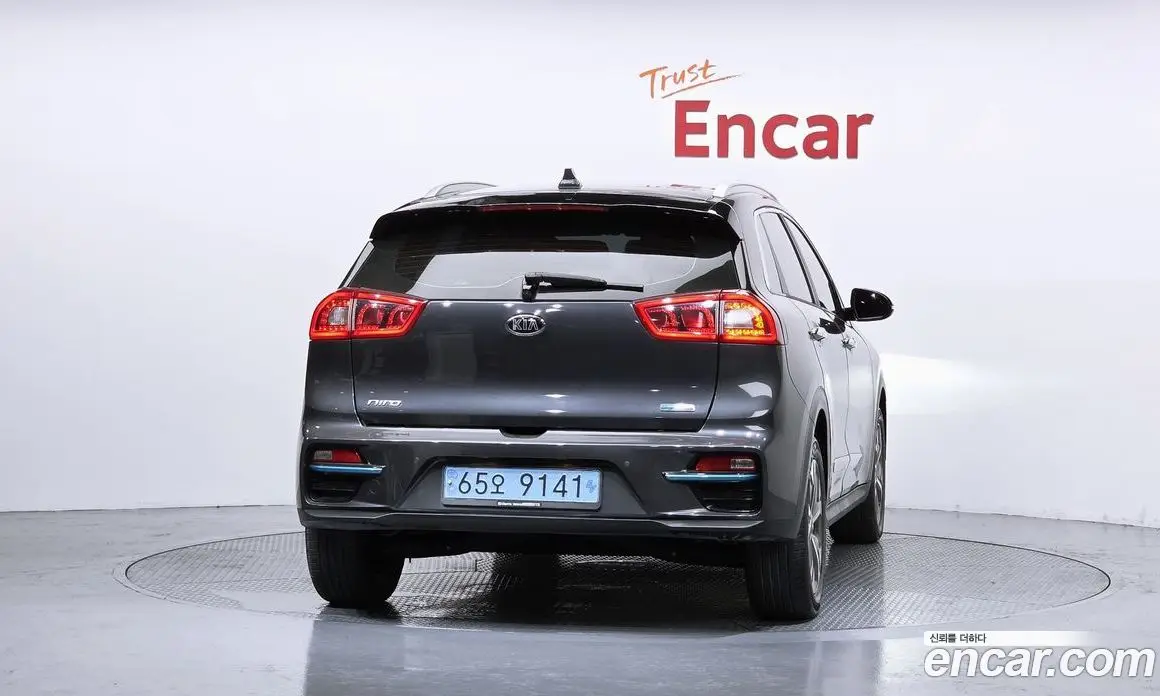 Kia Niro 2020 0.2 автомат (гидро), фото 4 Kia Niro 2020 0.2 автомат (гидро), фото 4