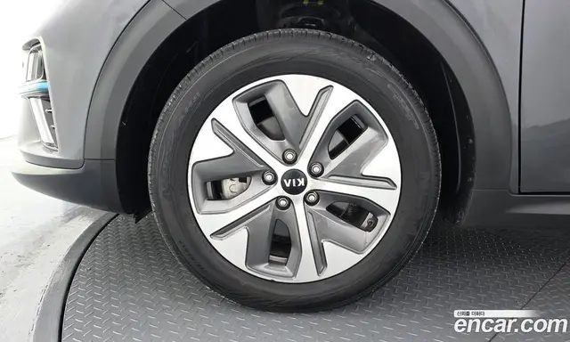 Kia Niro 2020 0.2 автомат (гидро), миниатюра 5 Kia Niro 2020 0.2 автомат (гидро), миниатюра 5