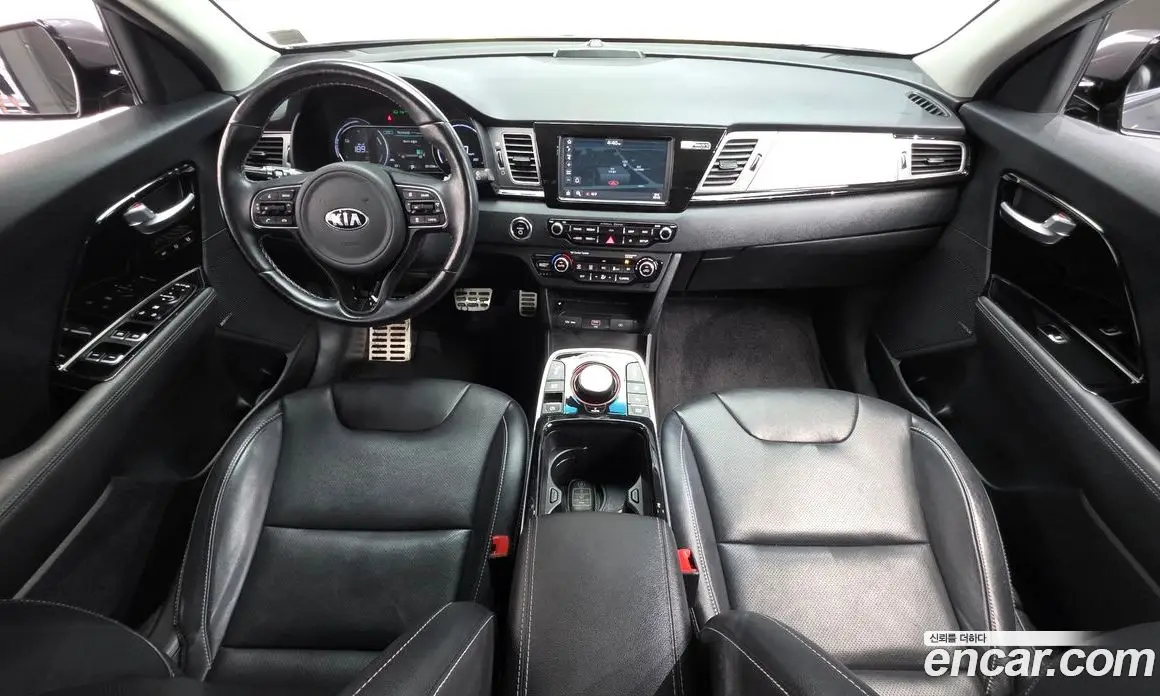 Kia Niro 2020 0.2 автомат (гидро), фото 7 Kia Niro 2020 0.2 автомат (гидро), фото 7