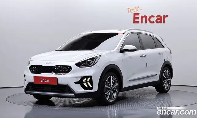 Kia Niro, 2021, 69 693 км