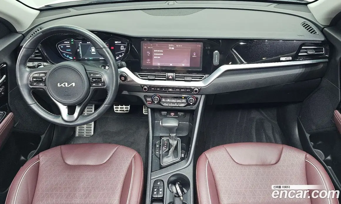 Kia Niro 2021 1.6 автомат (гидро), фото 7
