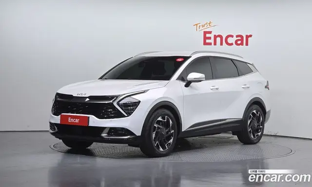Kia Sportage, 2023, 86 008 км