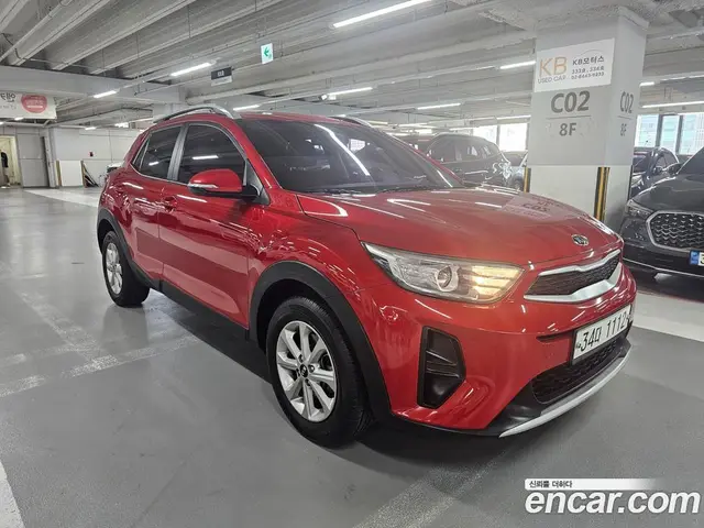 Kia Stonic 2018 1.4 автомат (гидро), миниатюра 3