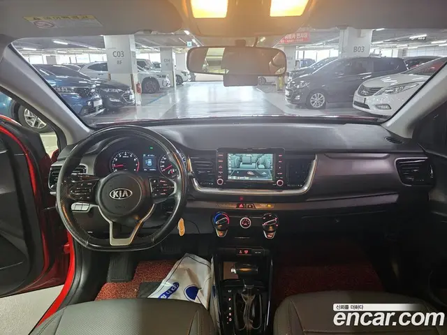 Kia Stonic 2018 1.4 автомат (гидро), миниатюра 7