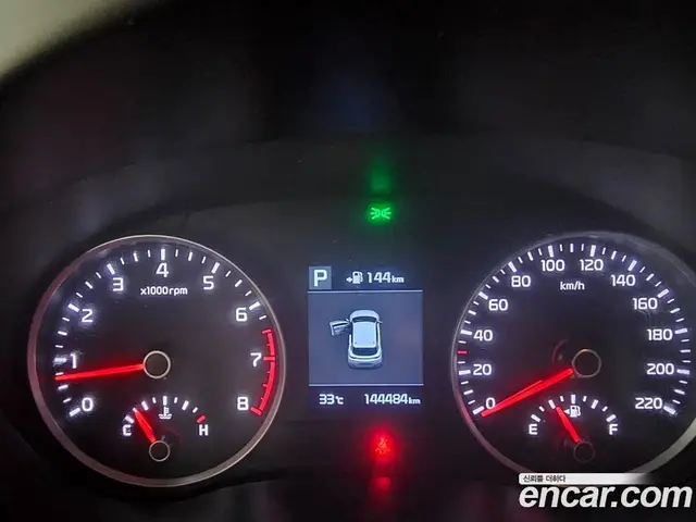 Kia Stonic 2018 1.4 автомат (гидро), миниатюра 10