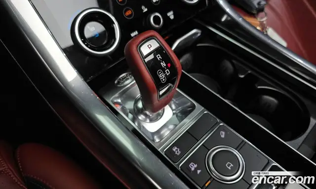 Land Rover Range Rover Sport 2019 3.0 автомат (гидро), миниатюра 12