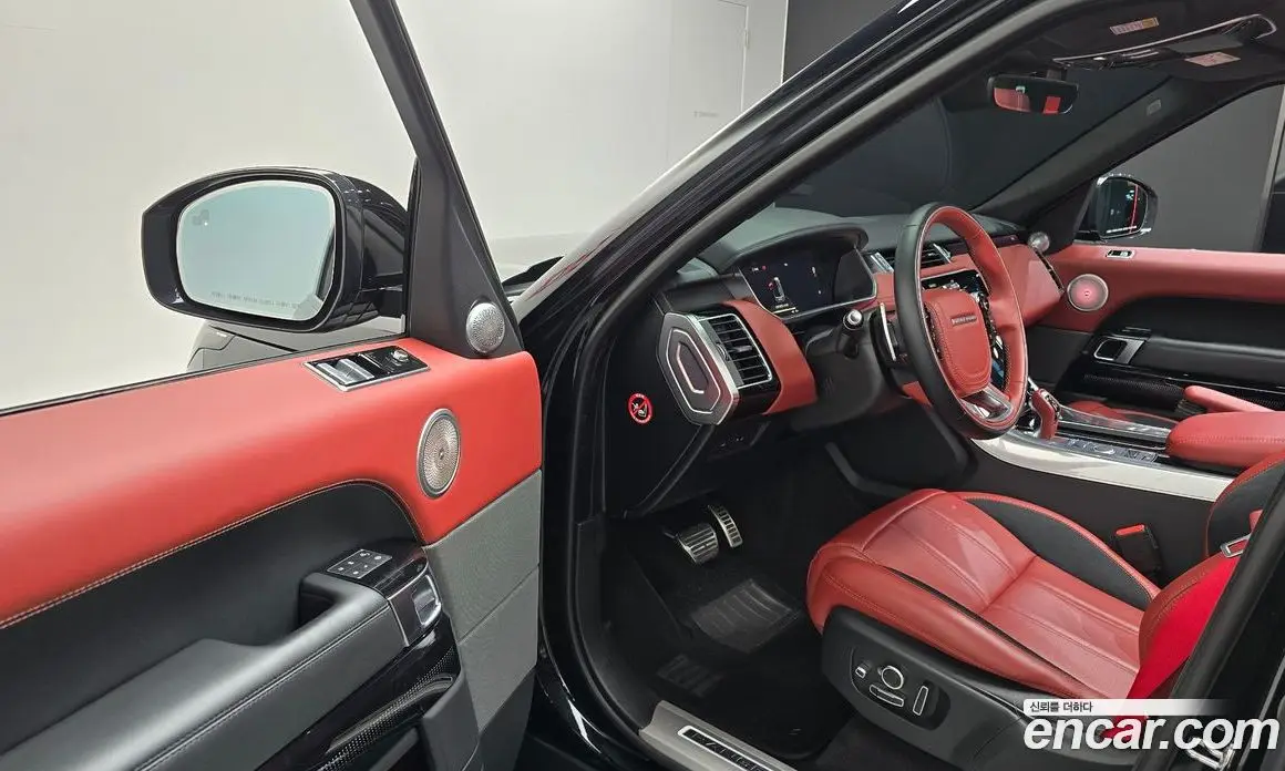 Land Rover Range Rover Sport 2019 3.0 автомат (гидро), фото 13