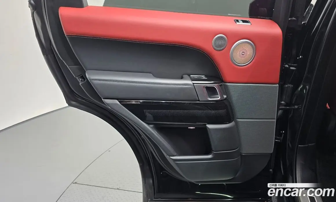 Land Rover Range Rover Sport 2019 3.0 автомат (гидро), фото 15