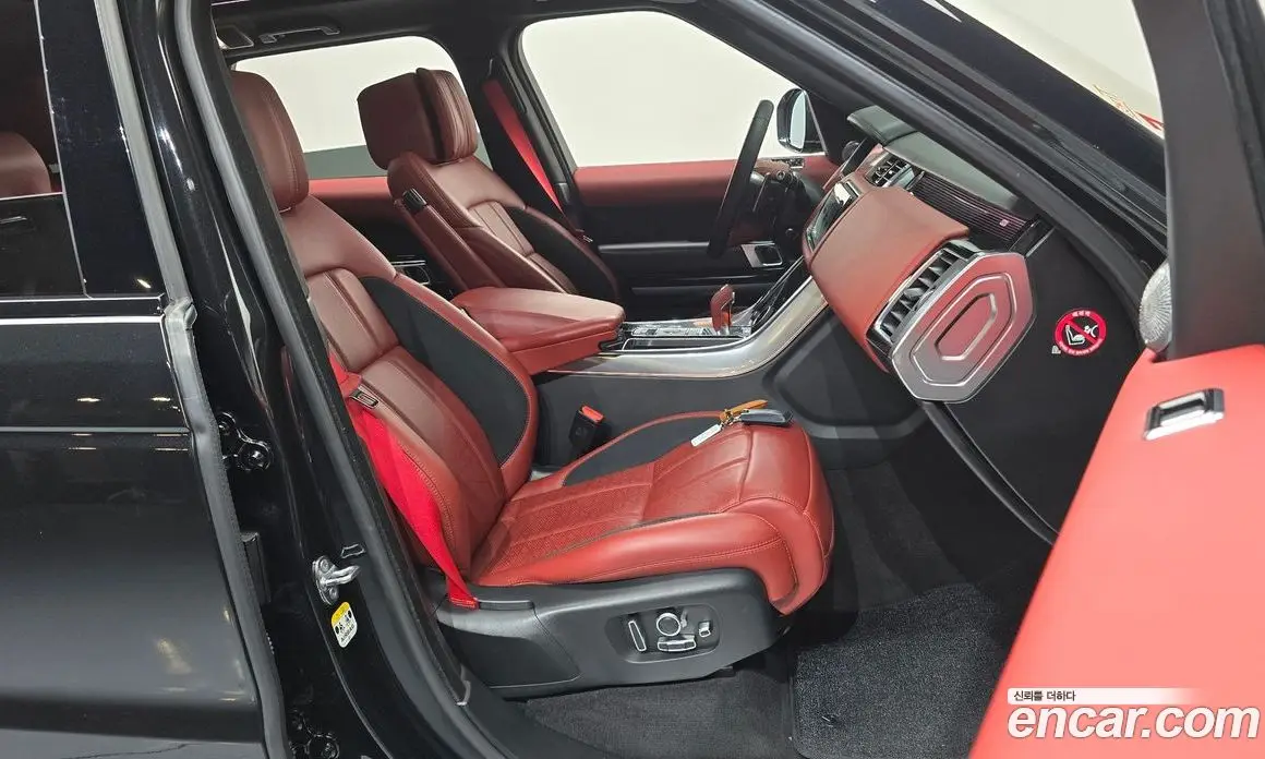 Land Rover Range Rover Sport 2019 3.0 автомат (гидро), фото 16