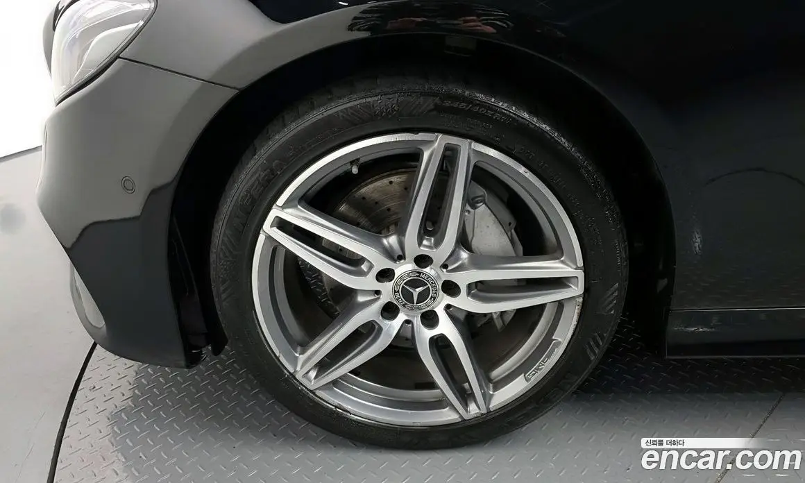 Mercedes-Benz E-Class 2017 1.9 автомат (гидро), фото 5