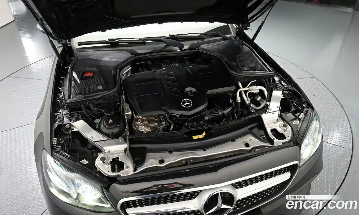 Mercedes-Benz E-Class 2017 1.9 автомат (гидро), фото 6