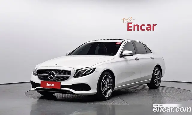 Mercedes-Benz E-Class, 2017, 178 090 км