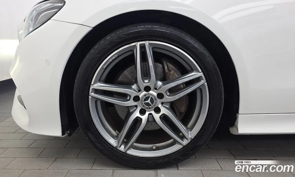 Mercedes-Benz E-Class 2018 1.9 автомат (гидро), фото 5