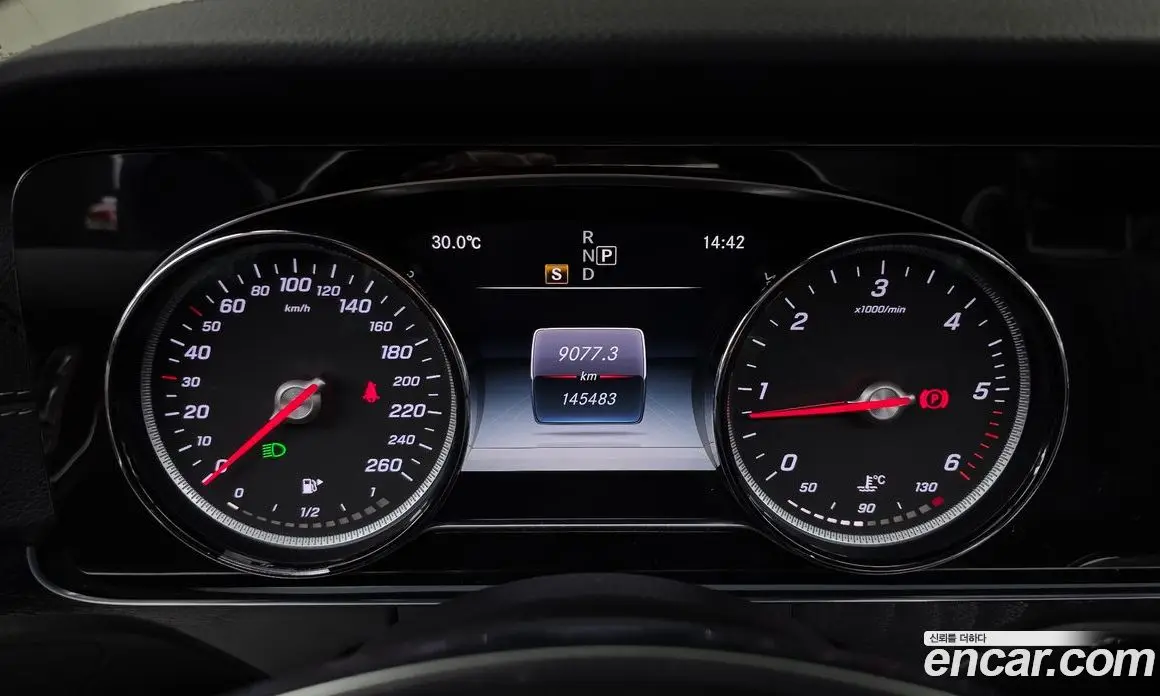 Mercedes-Benz E-Class 2018 1.9 автомат (гидро), фото 8