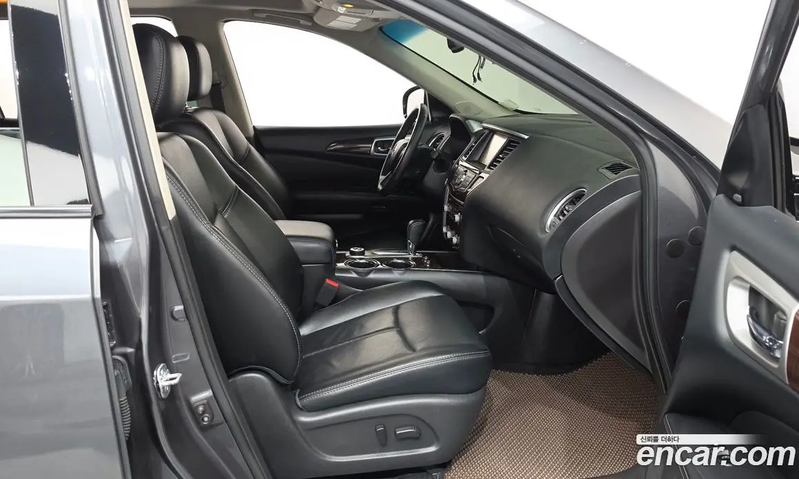 Nissan Pathfinder 2016 3.5 автомат (гидро), фото 11