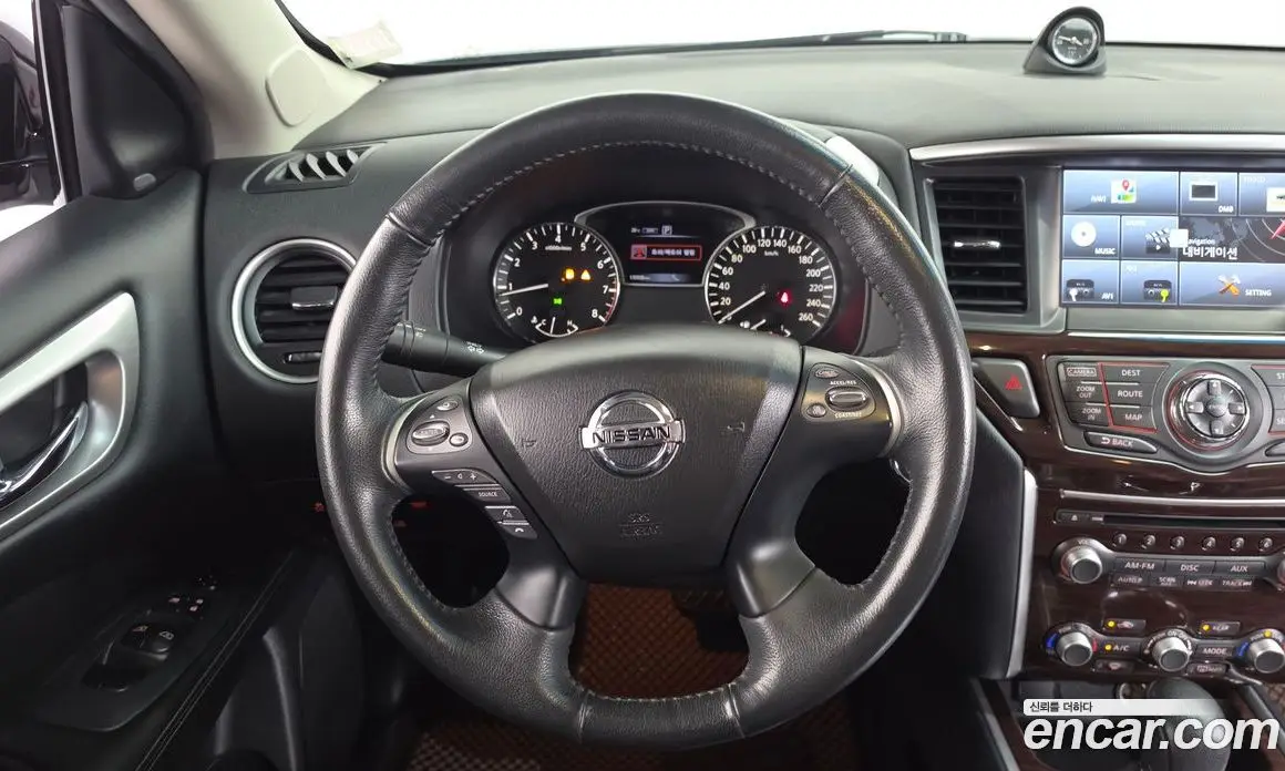 Nissan Pathfinder 2016 3.5 автомат (гидро), фото 13