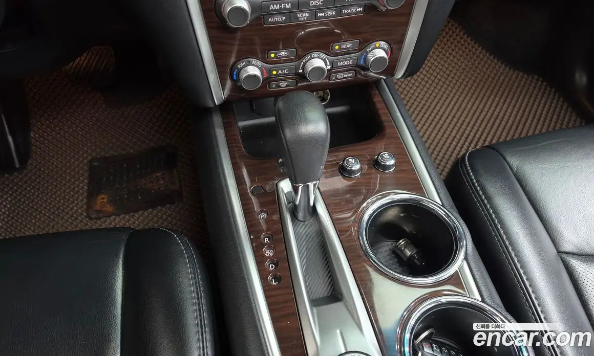 Nissan Pathfinder 2016 3.5 автомат (гидро), фото 9