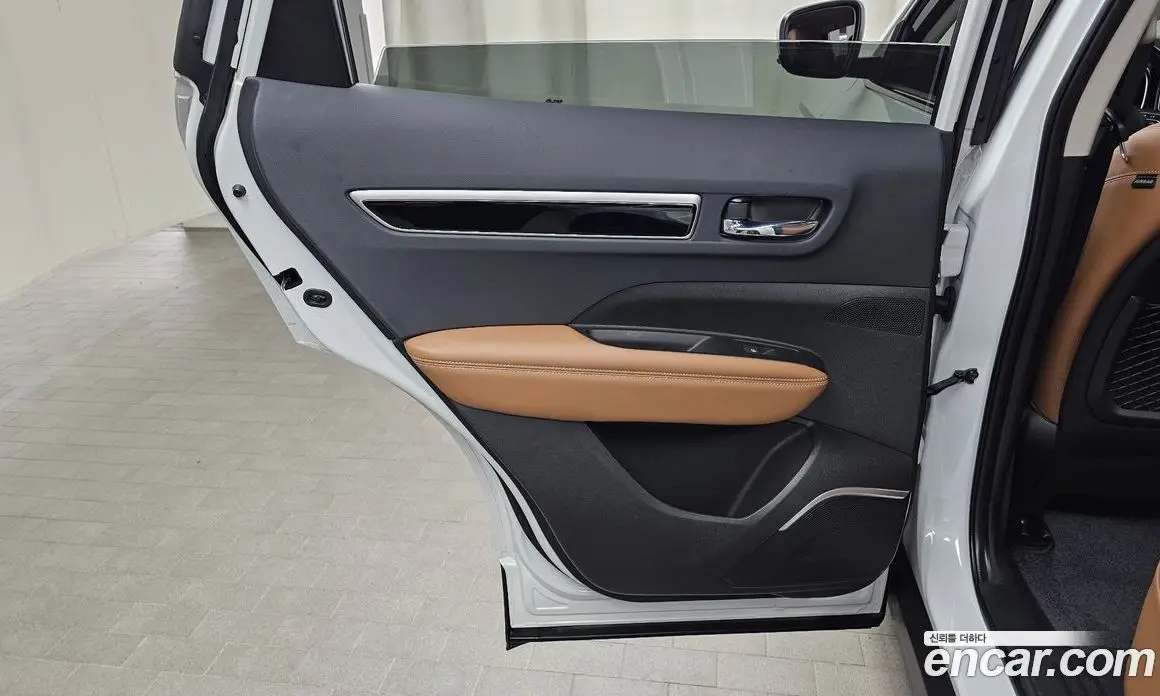 Renault (Samsung) QM6 2023 2.0 автомат (гидро), фото 15
