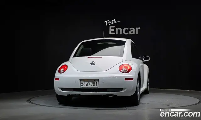 Volkswagen Beetle 2011 2.0 АКПП, миниатюра 4