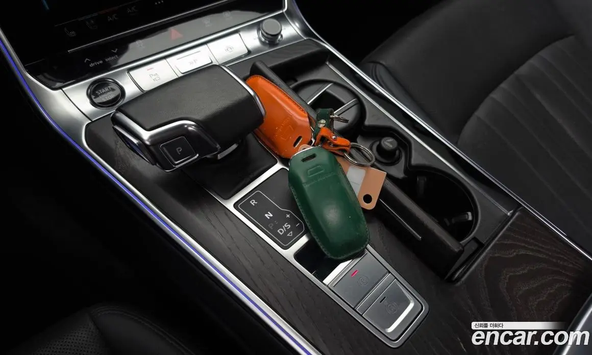 Audi A6 2022 2.0 автомат (гидро), фото 12