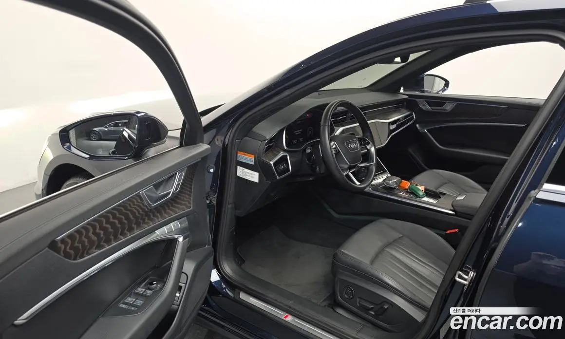 Audi A6 2022 2.0 автомат (гидро), фото 13
