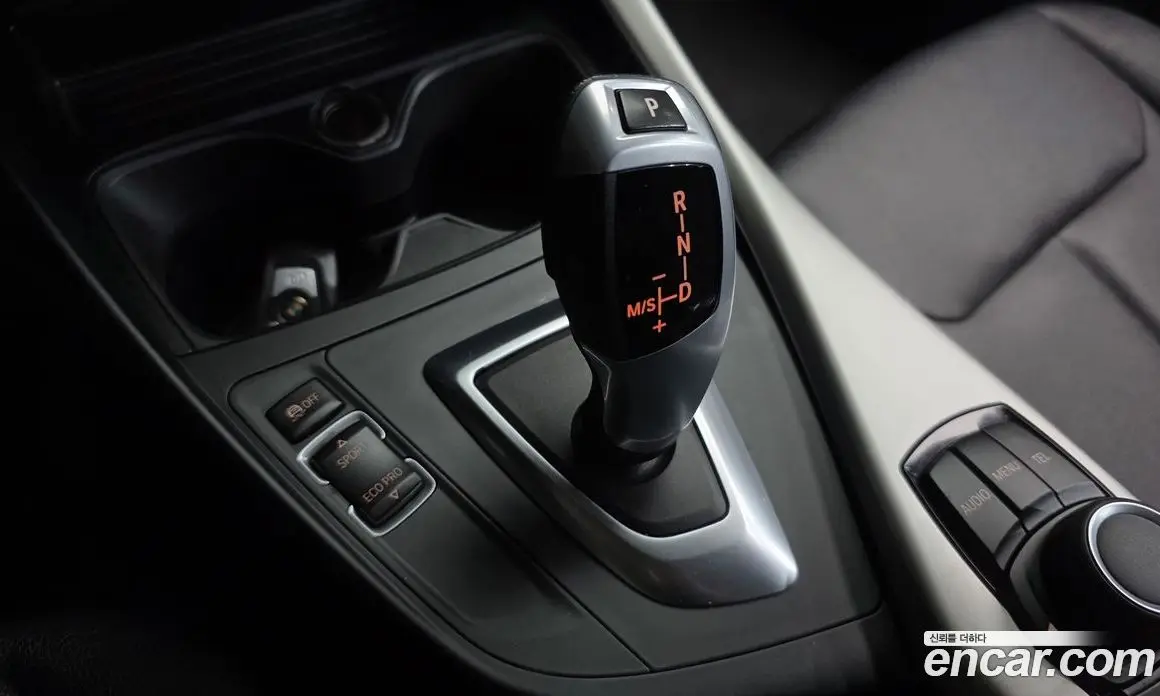 BMW 1 серия 2016 2.0 автомат (гидро), фото 9 BMW 1 серия 2016 2.0 автомат (гидро), фото 9