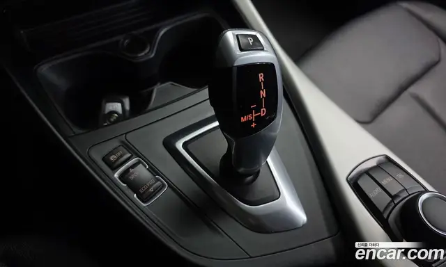 BMW 1 серия 2016 2.0 автомат (гидро), миниатюра 9 BMW 1 серия 2016 2.0 автомат (гидро), миниатюра 9