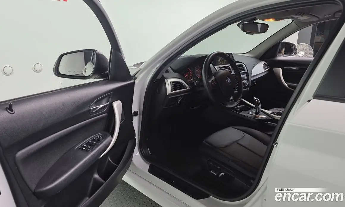 BMW 1 серия 2016 2.0 автомат (гидро), фото 10 BMW 1 серия 2016 2.0 автомат (гидро), фото 10