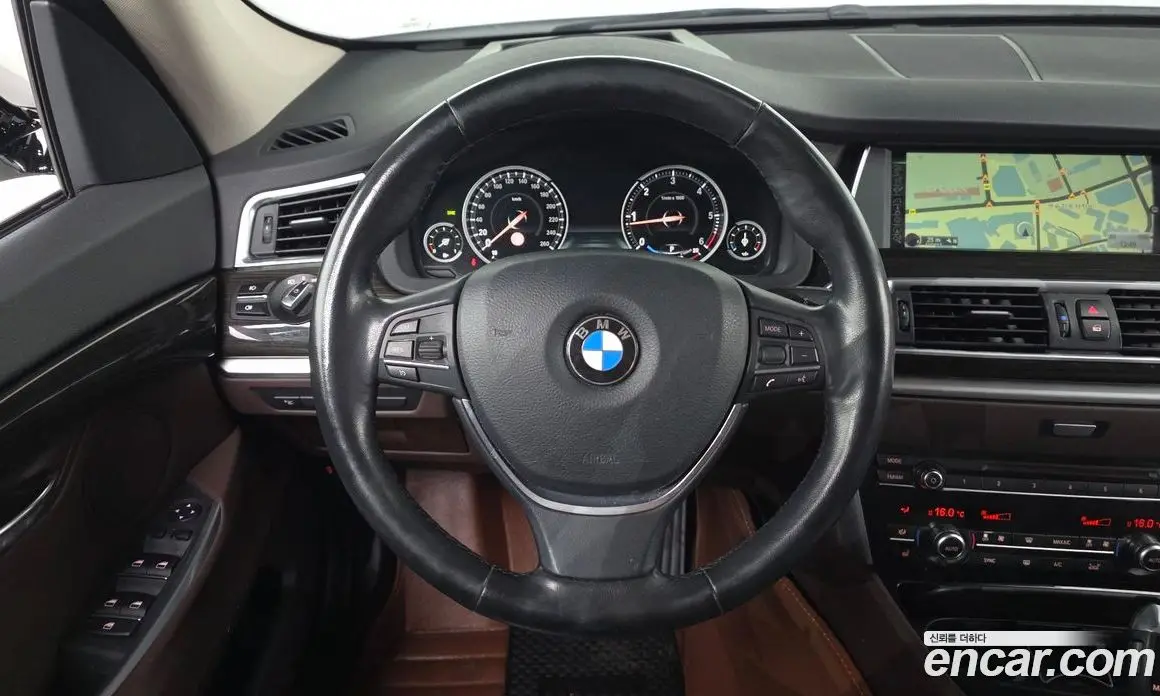 BMW 5 серия 2016 2.0 автомат (гидро), фото 13 BMW 5 серия 2016 2.0 автомат (гидро), фото 13