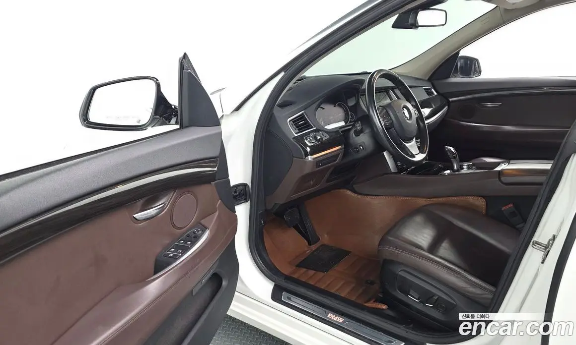 BMW 5 серия 2016 2.0 автомат (гидро), фото 10 BMW 5 серия 2016 2.0 автомат (гидро), фото 10