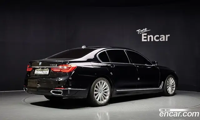 BMW 7 серия 2018 3.0 автомат (гидро), миниатюра 2